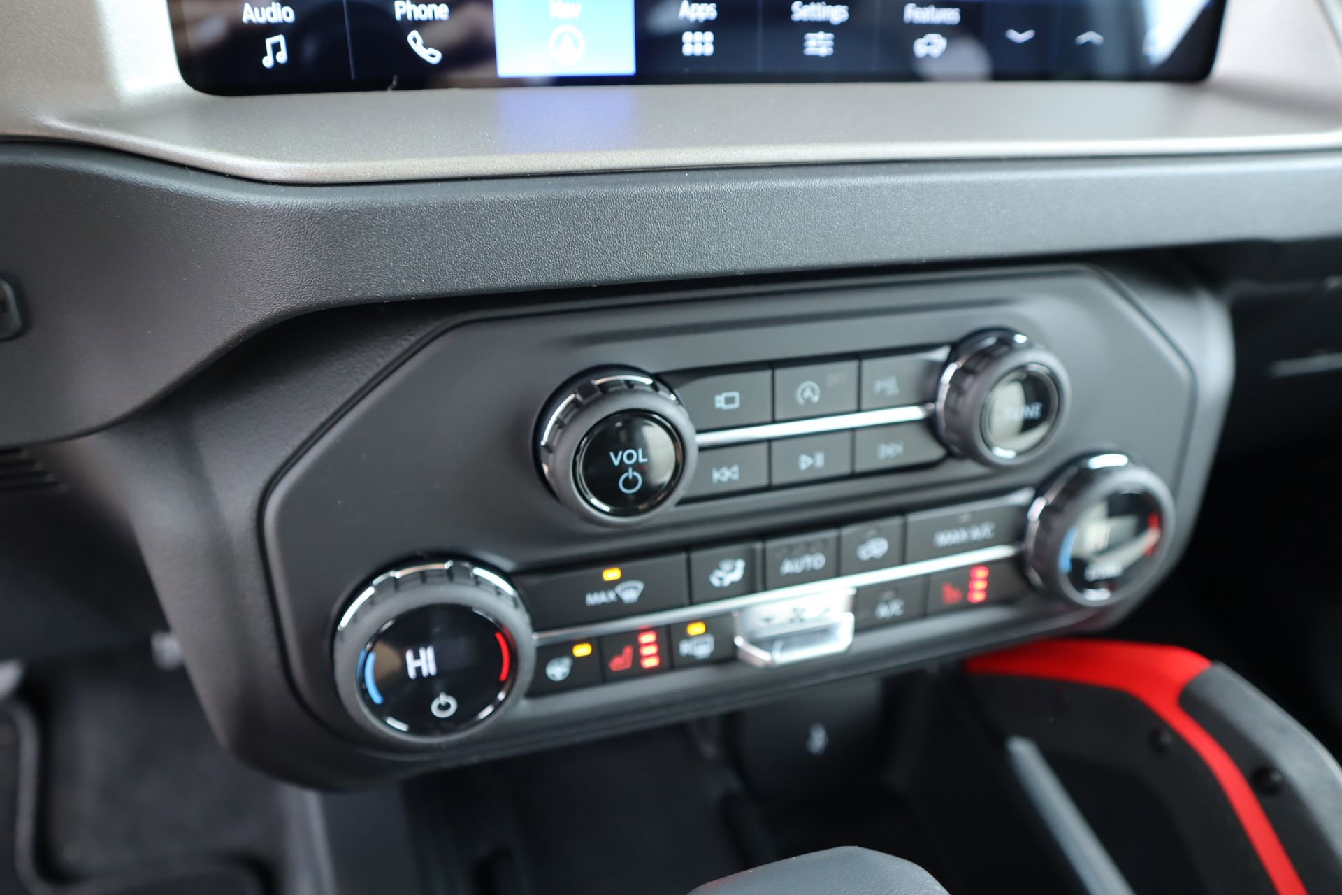 New 2026 Ford Bronco Outer Banks AWD/4WD image 7