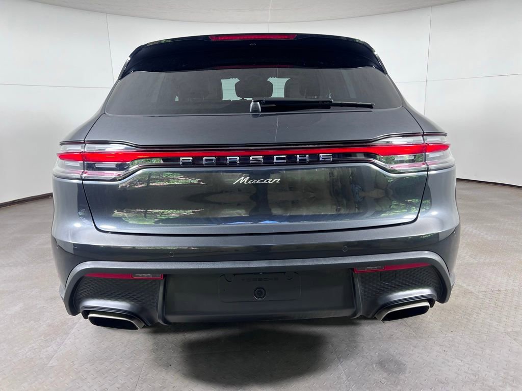 Certified 2026 Porsche Macan AWD/4WD image 6