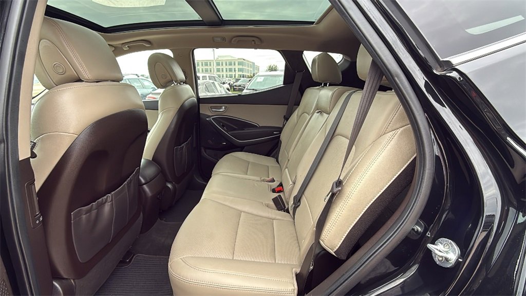 Used 2017 Hyundai Santa Fe Sport w/ 2.4L Tech Package 04 image 17