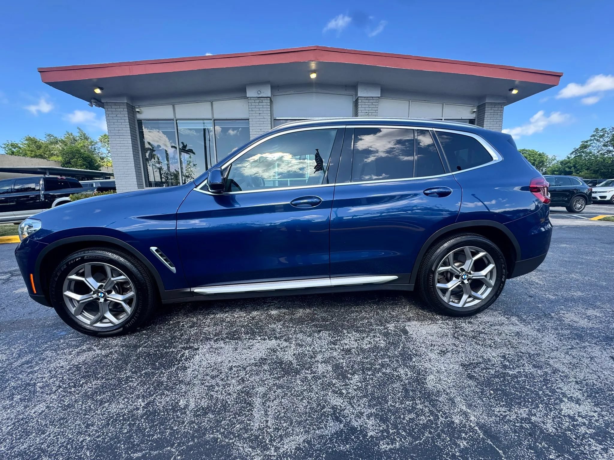 Used 2021 BMW X3 sDrive30i w/ Convenience Package RWD image 14