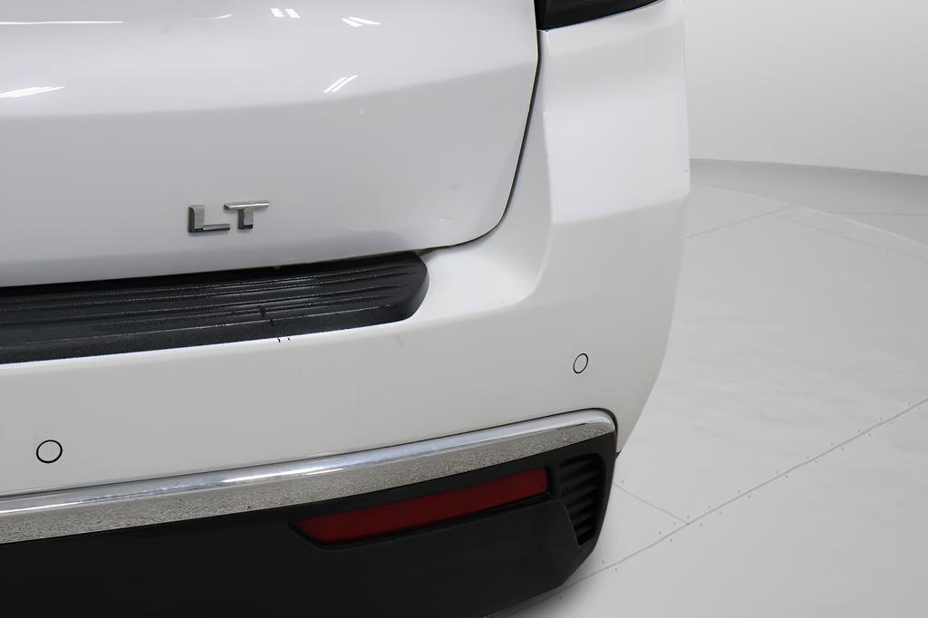 Used 2024 Chevrolet Suburban LT AWD/4WD image 39