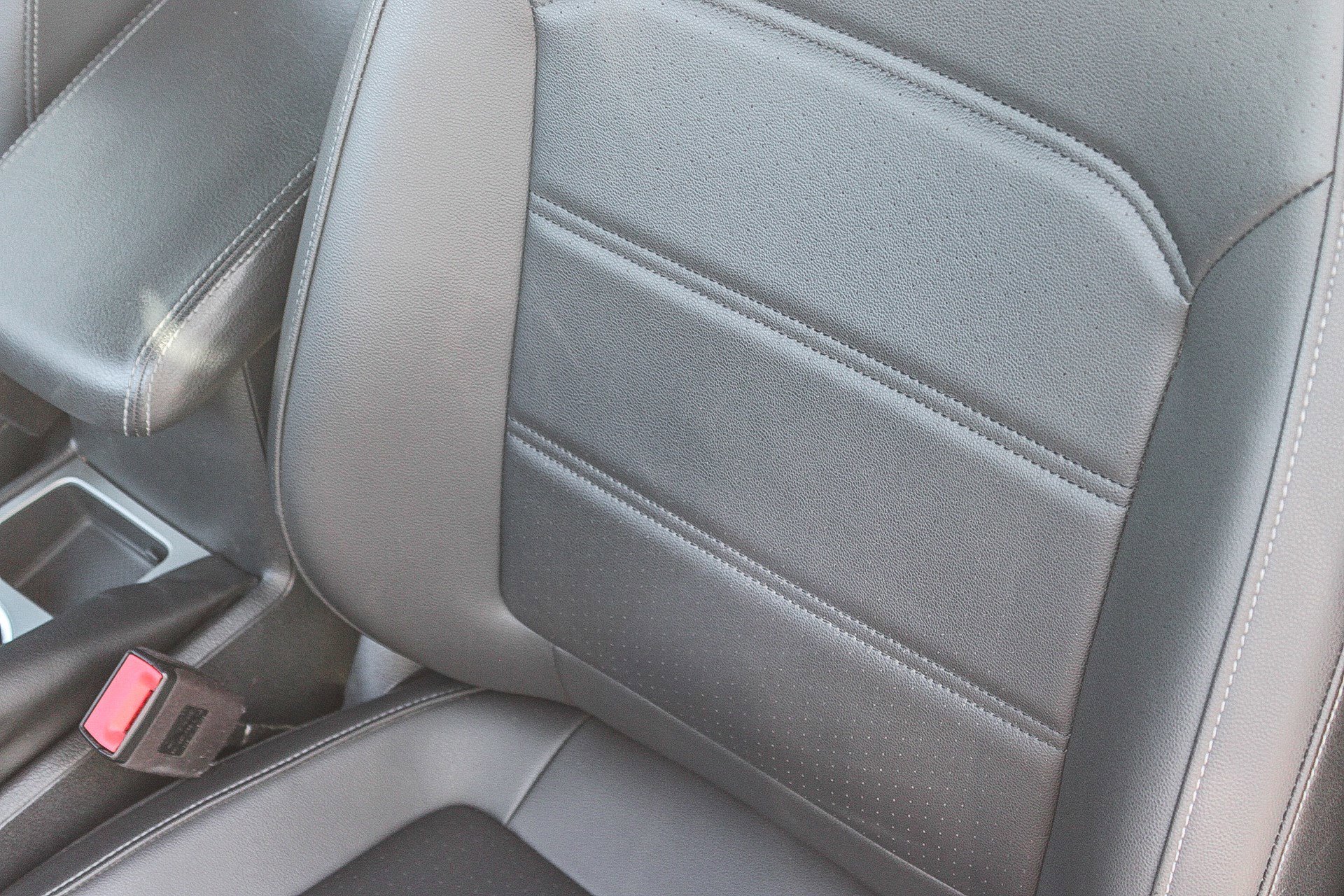 Used 2021 Volkswagen Passat 2.0T R-Line image 23