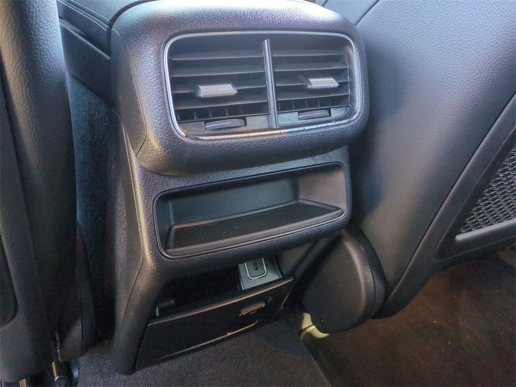 Used 2021 Mercedes-Benz GLE 350 4MATIC w/ Premium Package image 25