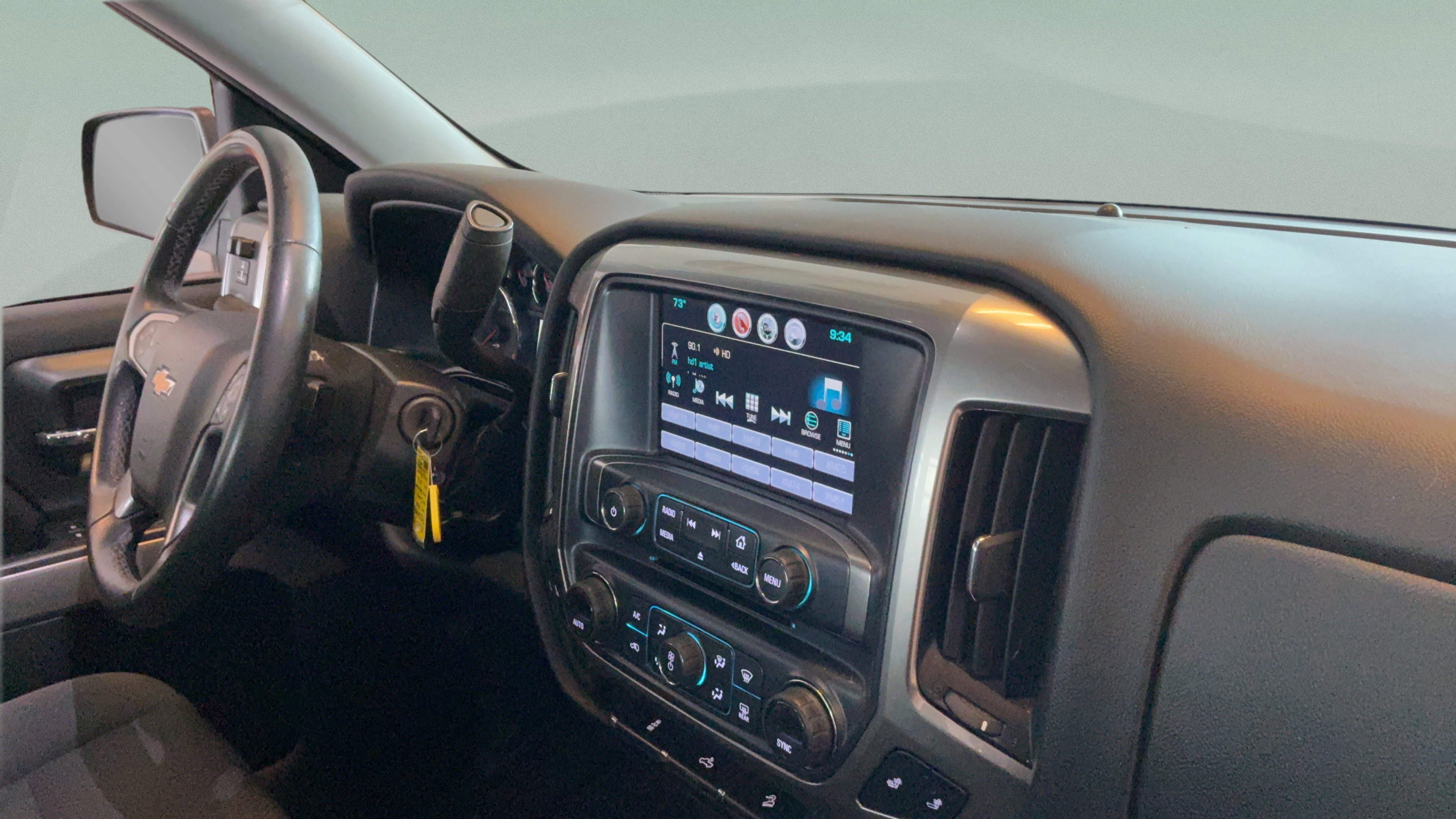 Used 2018 Chevrolet Silverado 1500 LT w/ All Star Edition AWD/4WD image 34
