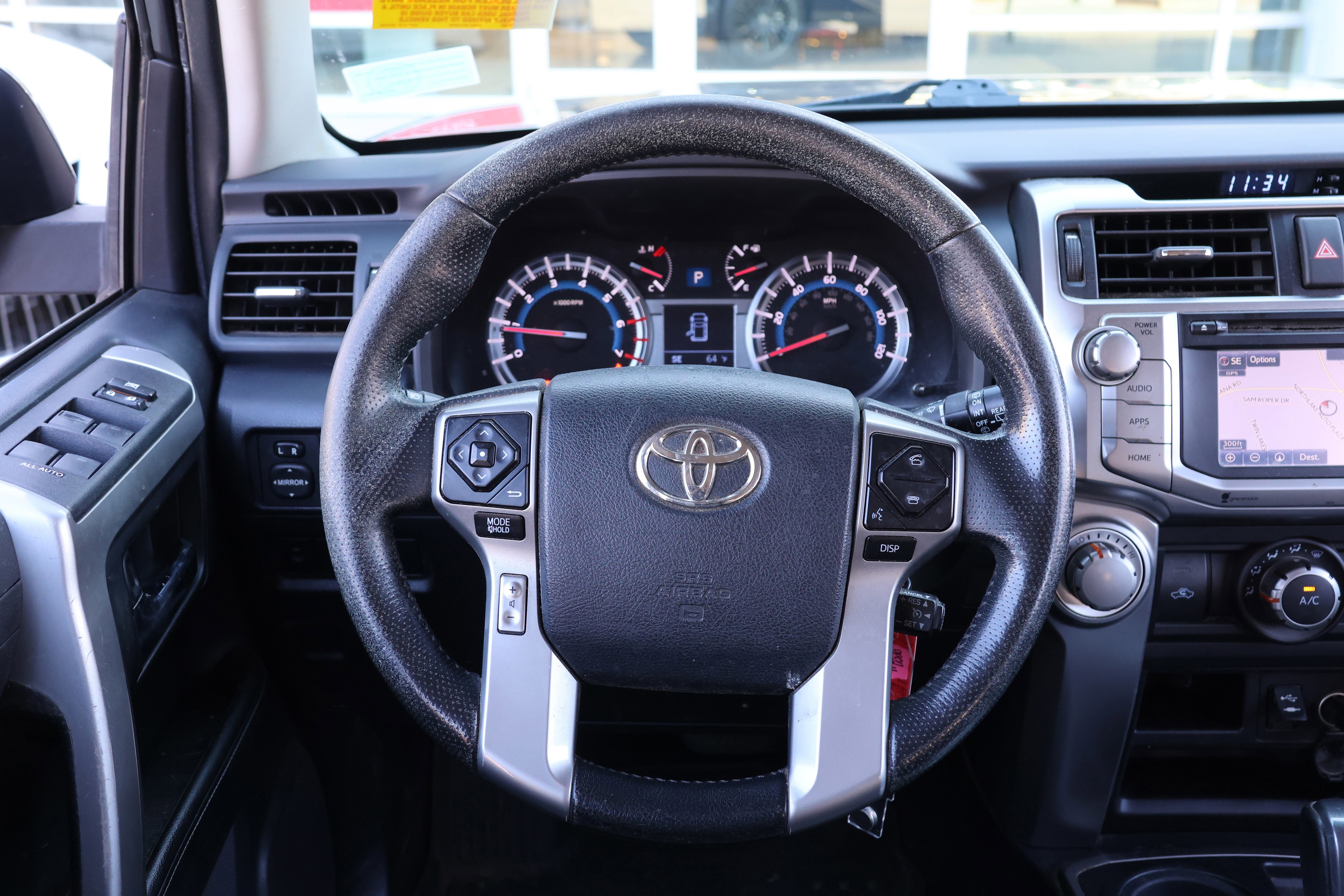 Used 2014 Toyota 4Runner SR5 image 17