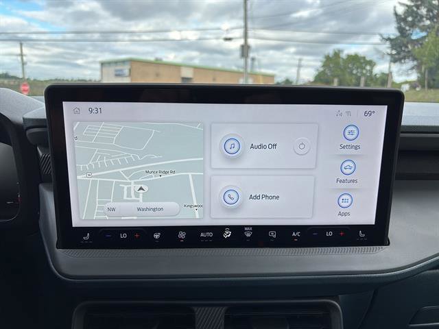 New 2025 Ford Maverick Lariat w/ Black Appearance Package image 21