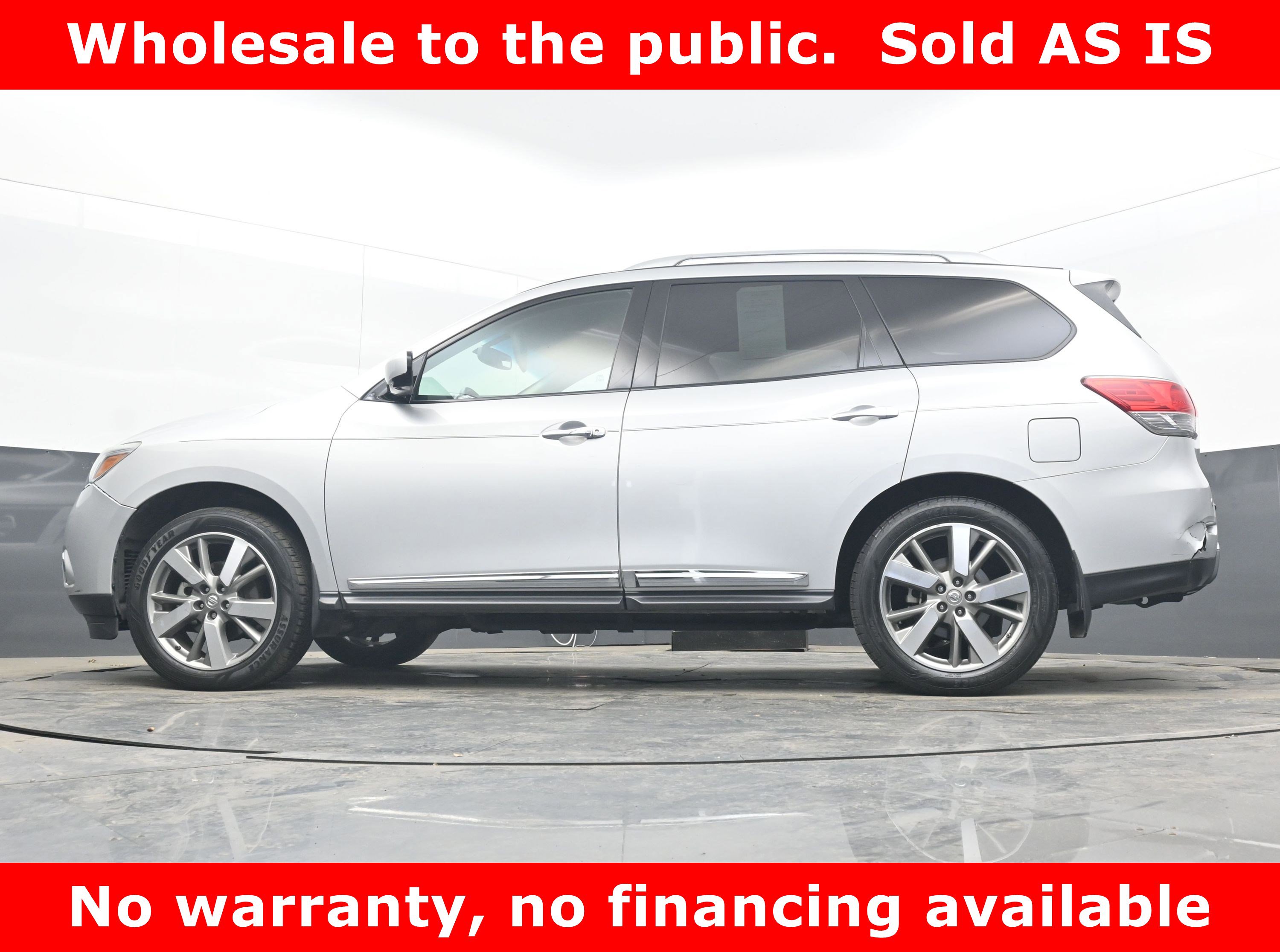Used 2013 Nissan Pathfinder Platinum image 22