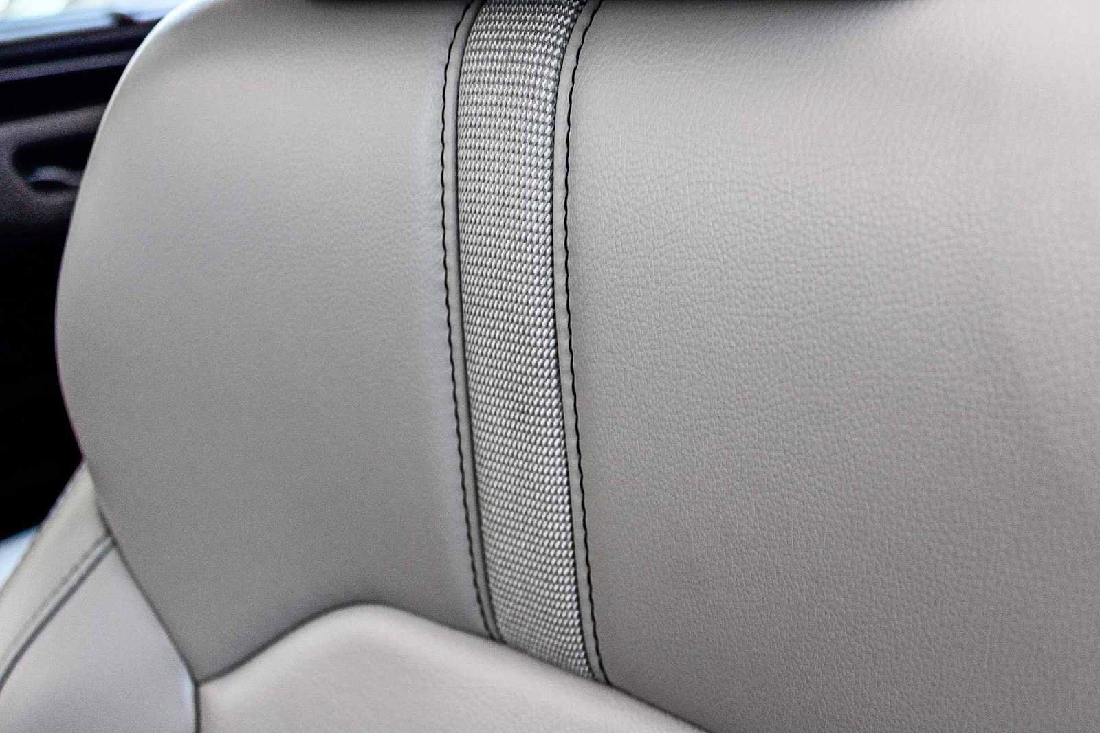 Certified 2025 Honda Pilot EX-L image 25