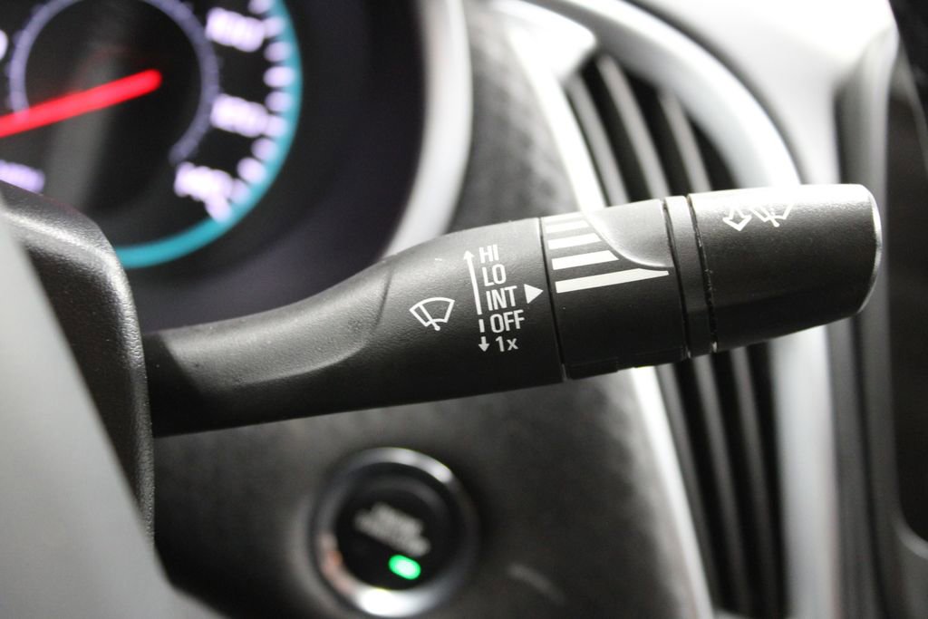 Used 2024 Chevrolet Malibu RS image 36