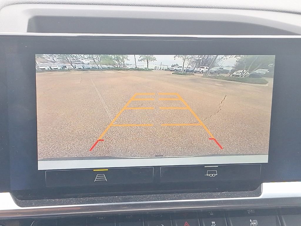 Used 2025 Chevrolet Silverado 1500 LT image 40