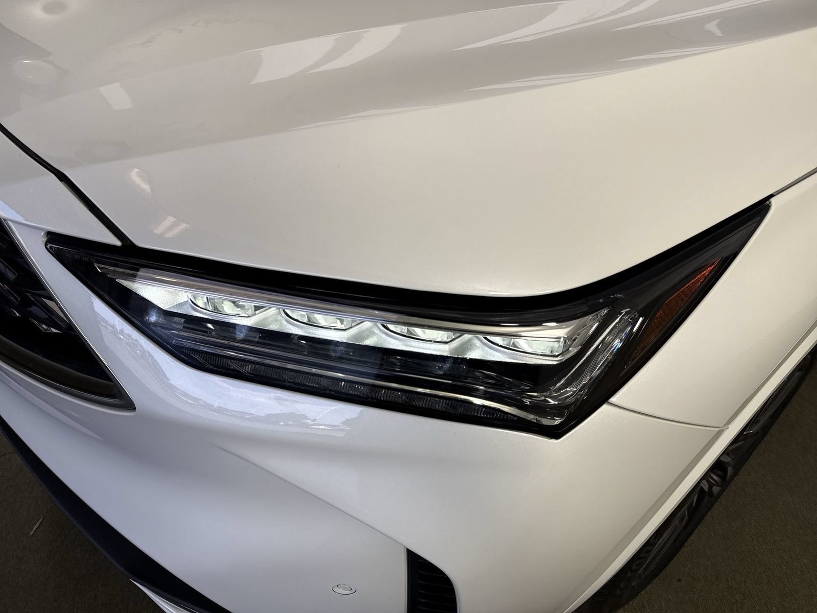 Certified 2026 Acura MDX w/ Advance Package AWD/4WD image 30