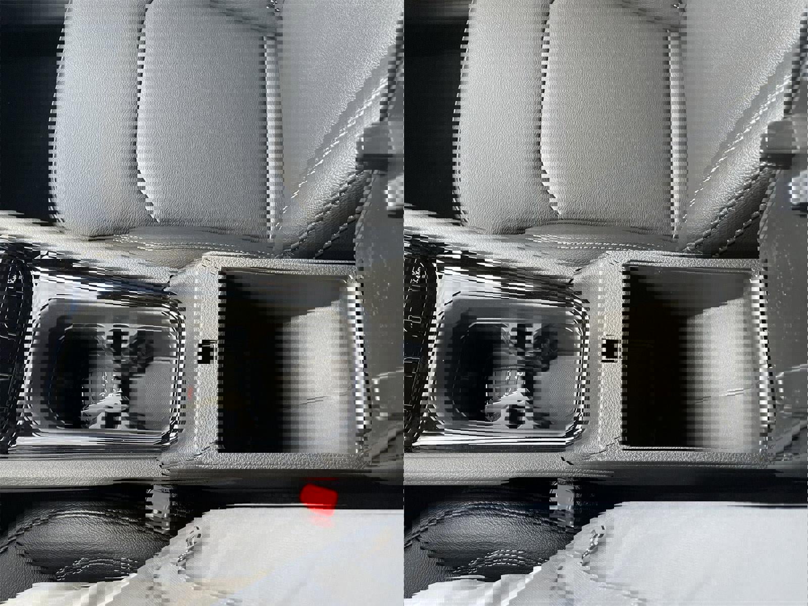 New 2026 Jeep Compass Limited image 21