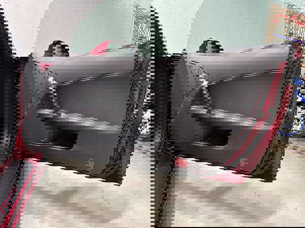 Used 2006 Chevrolet Corvette Convertible w/ Preferred Equipment Group image 10