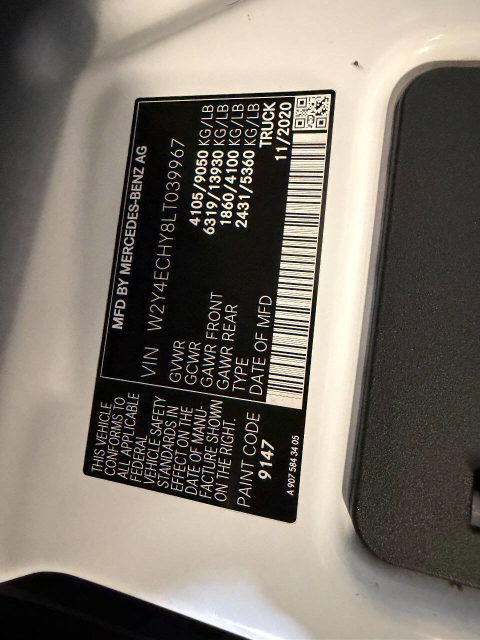 Used 2020 Freightliner Sprinter 2500 image 38