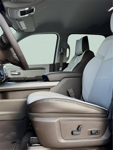 New 2025 RAM 2500 Laramie image 7