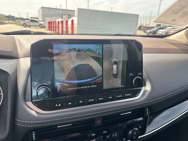 Used 2023 Nissan Rogue SL w/ SL Premium Package AWD/4WD image 14