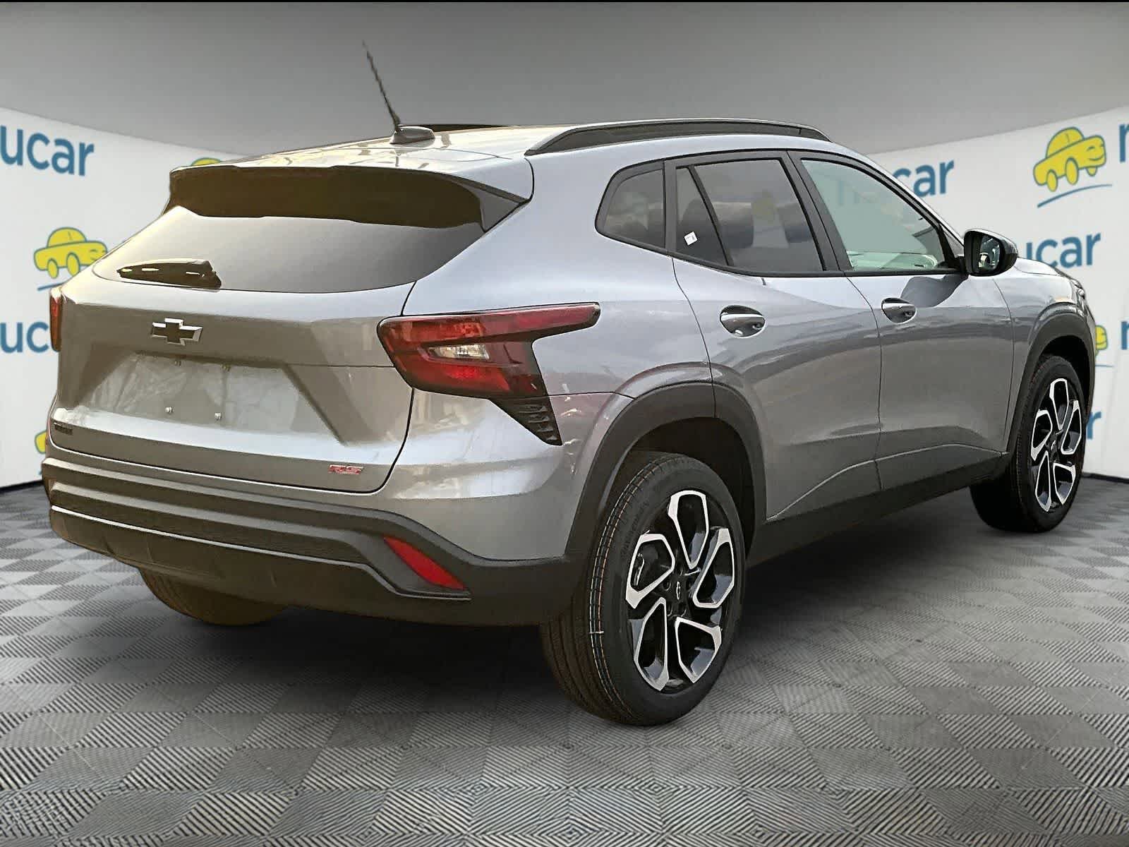 New 2026 Chevrolet Trax RS w/ Driver Confidence Package FWD image 7