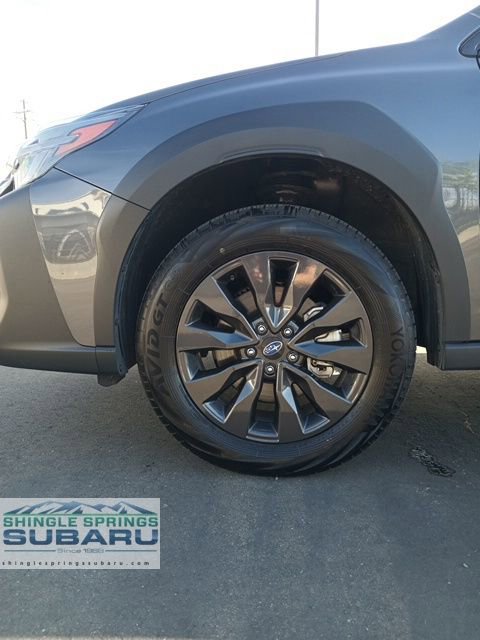 Certified 2025 Subaru Outback Onyx Edition AWD/4WD image 19