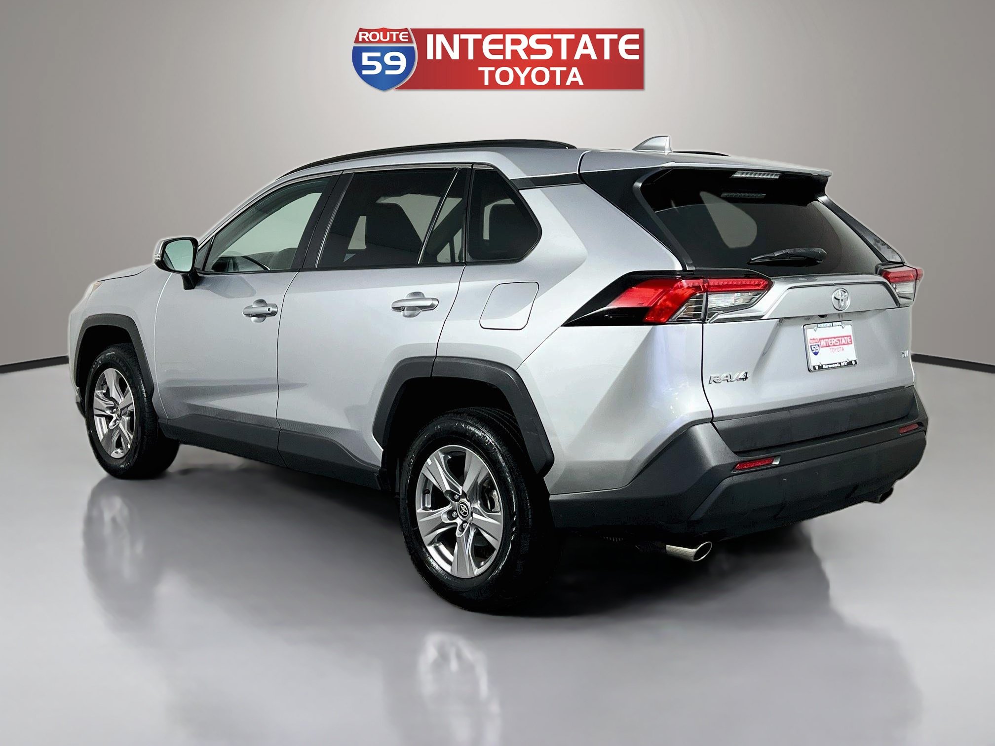 Certified 2024 Toyota RAV4 XLE FWD image 5