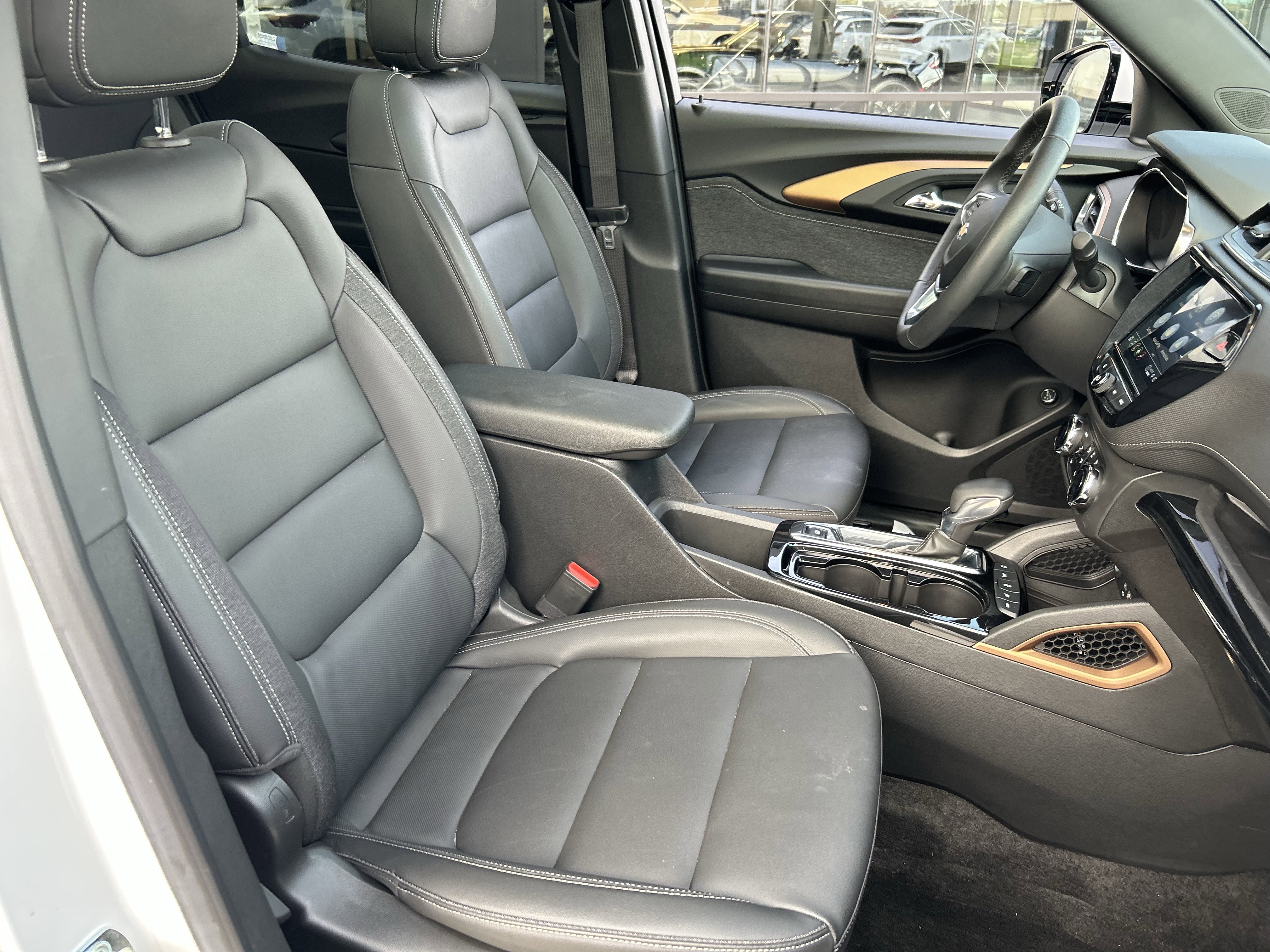 Used 2023 Chevrolet TrailBlazer ACTIV w/ Sun and Liftgate Package image 26