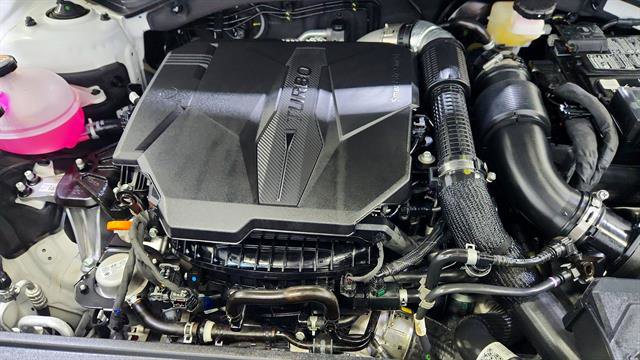 Used 2025 Kia Sorento SX Prestige w/ Sage Leather Package image 40