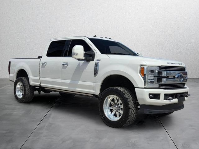 Used 2019 Ford F250 Limited AWD/4WD image 6