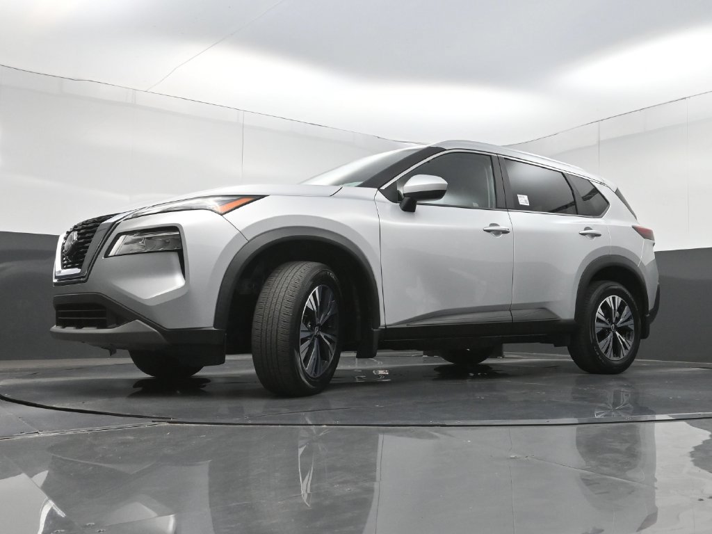 Used 2023 Nissan Rogue SV w/ SV Premium B Package FWD image 25