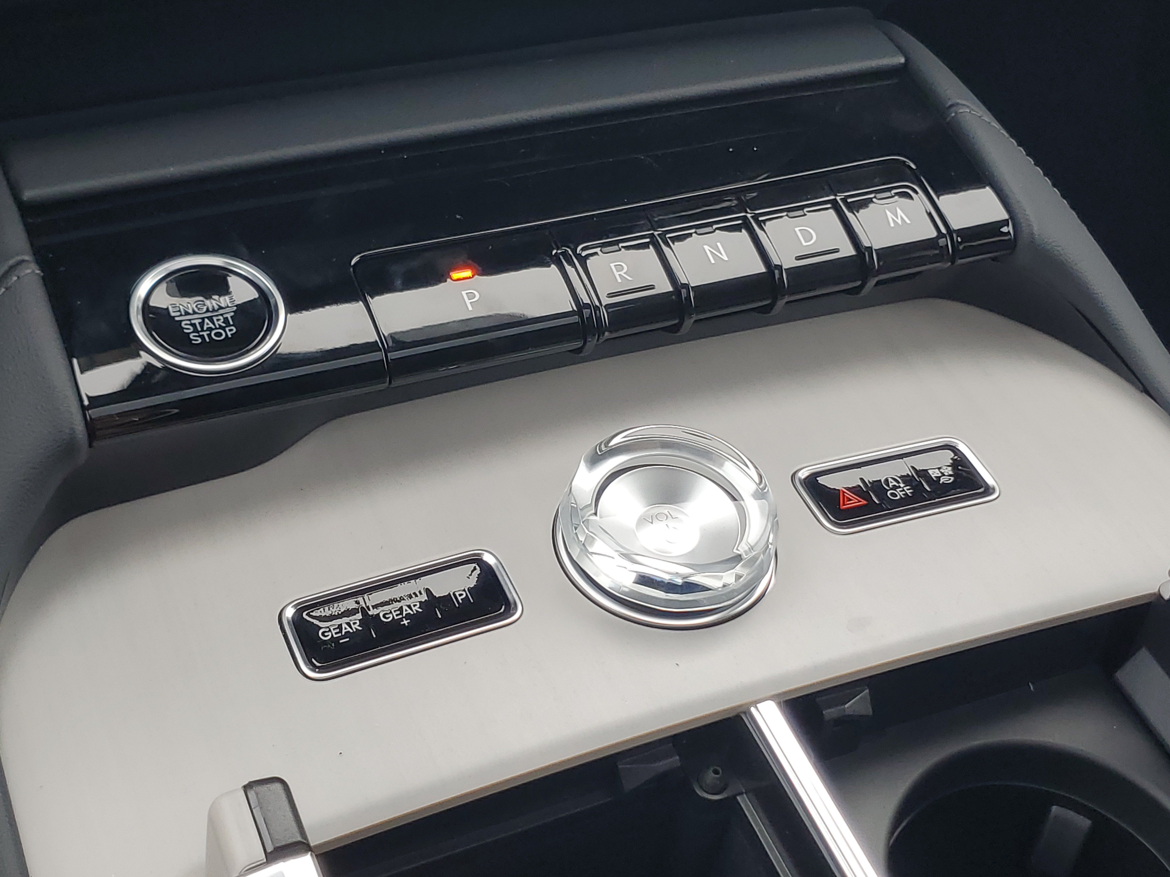 New 2027 Lincoln Navigator Reserve AWD/4WD image 25
