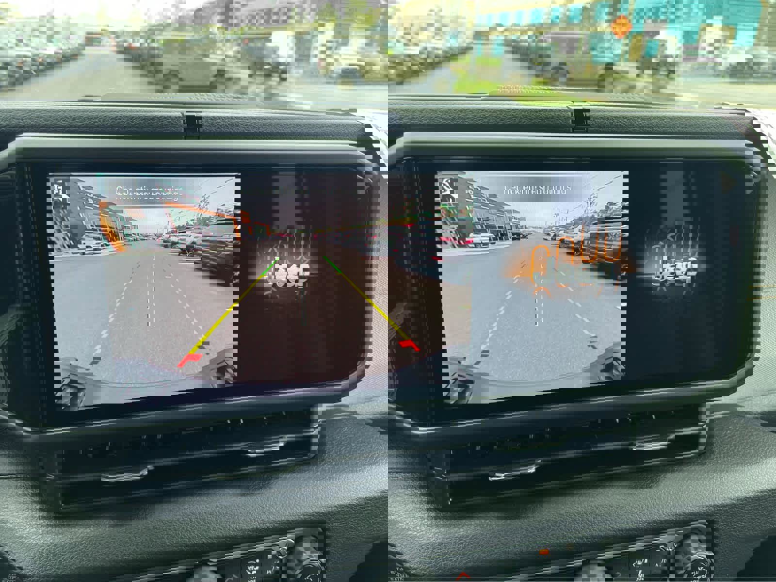 New 2025 Jeep Gladiator Sport image 17