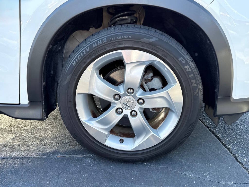 Used 2016 Honda HR-V LX image 29