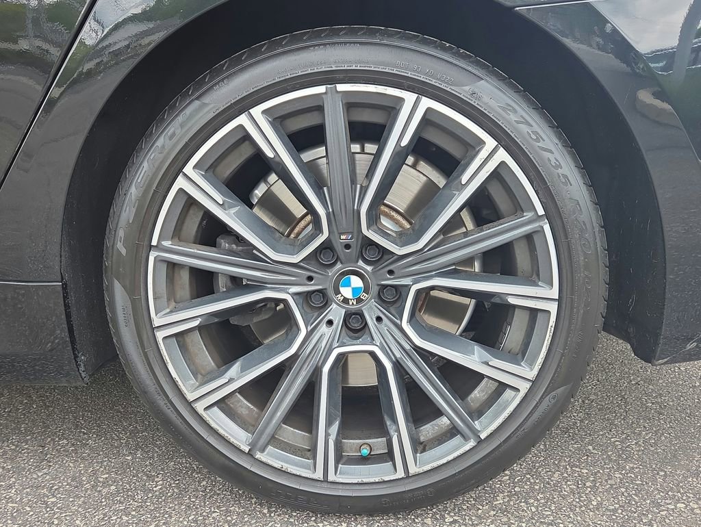 Used 2020 BMW 750i xDrive w/ Executive Package AWD/4WD image 24