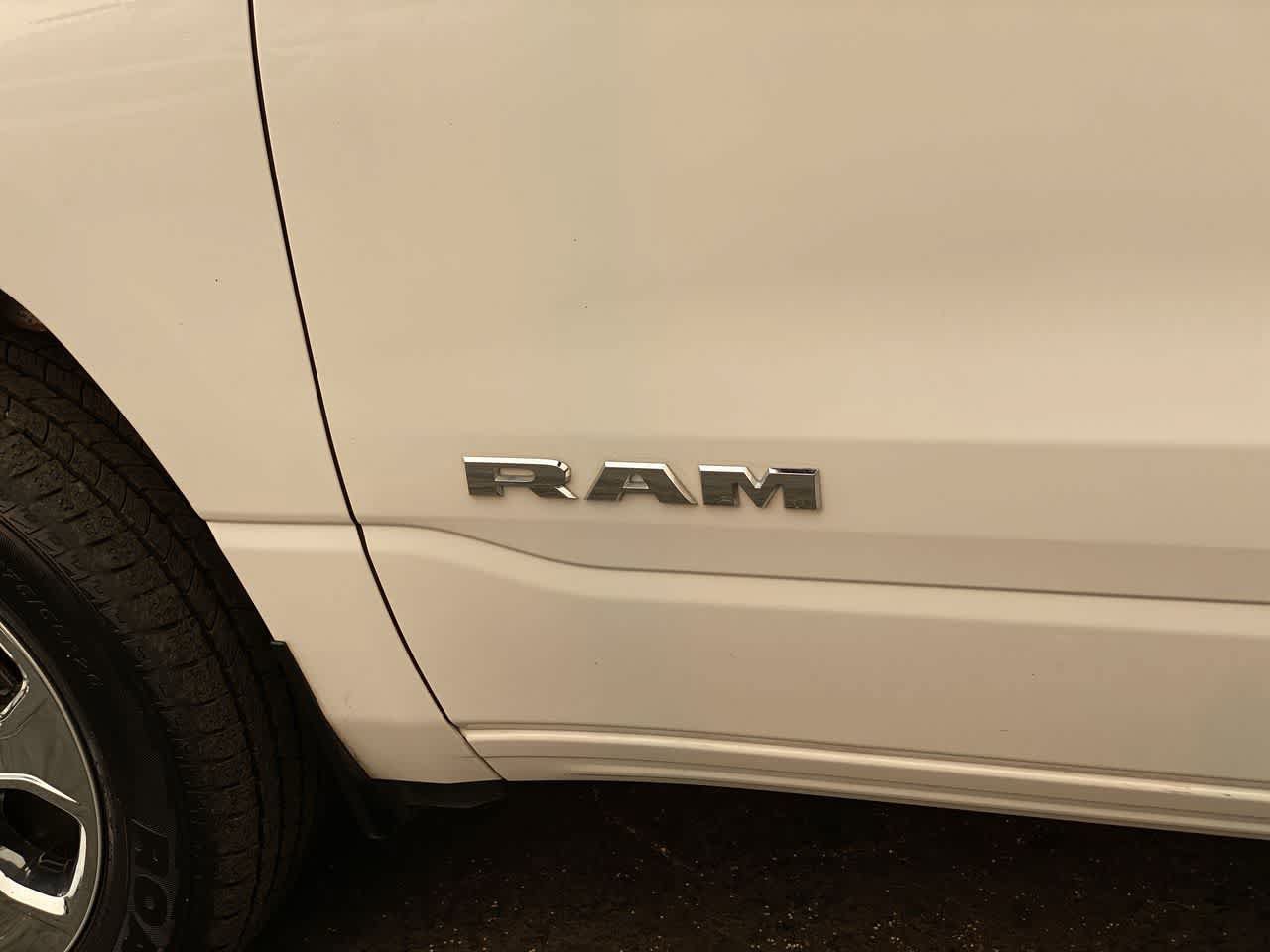 Used 2021 RAM 1500 Big Horn AWD/4WD image 10