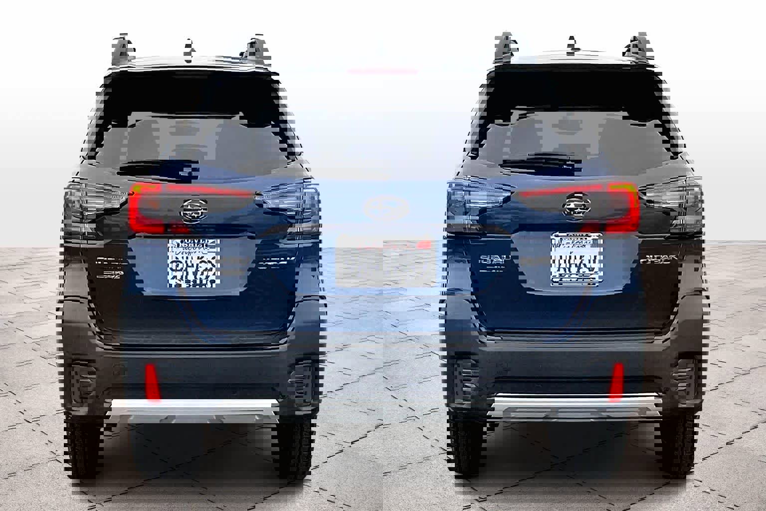 Used 2022 Subaru Outback Limited image 7