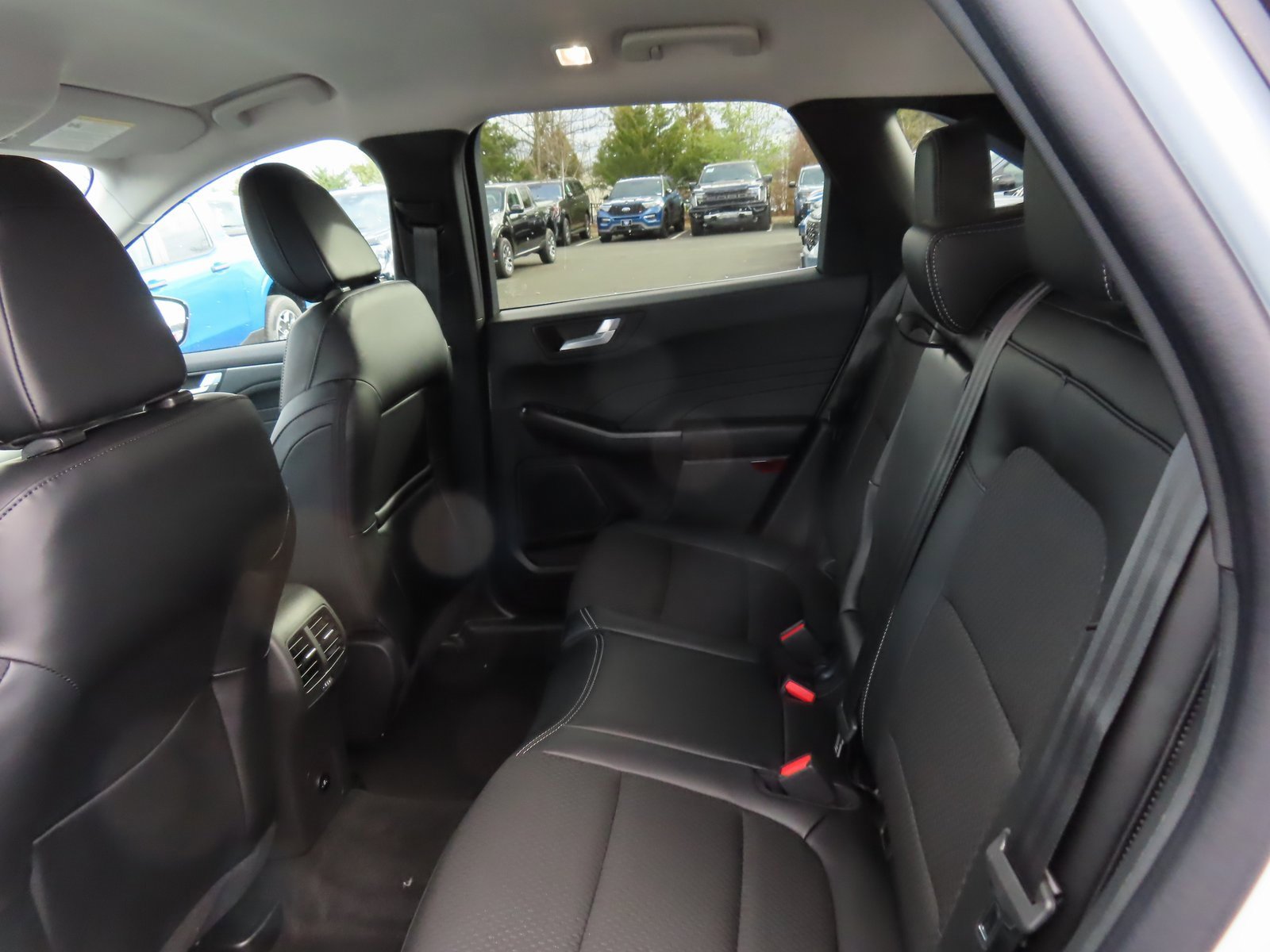 New 2026 Ford Escape SE image 16