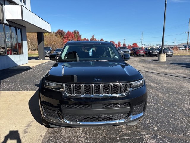 Used 2023 Jeep Grand Cherokee L Laredo w/ Luxury Tech Group I image 7