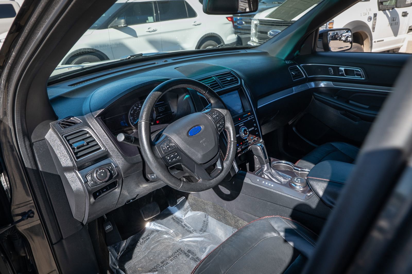 Used 2017 Ford Explorer Sport w/ Equipment Group 401A image 13