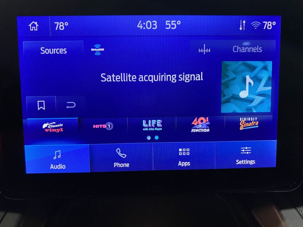 Used 2023 Ford Explorer XLT w/ Equipment Group 202A image 11