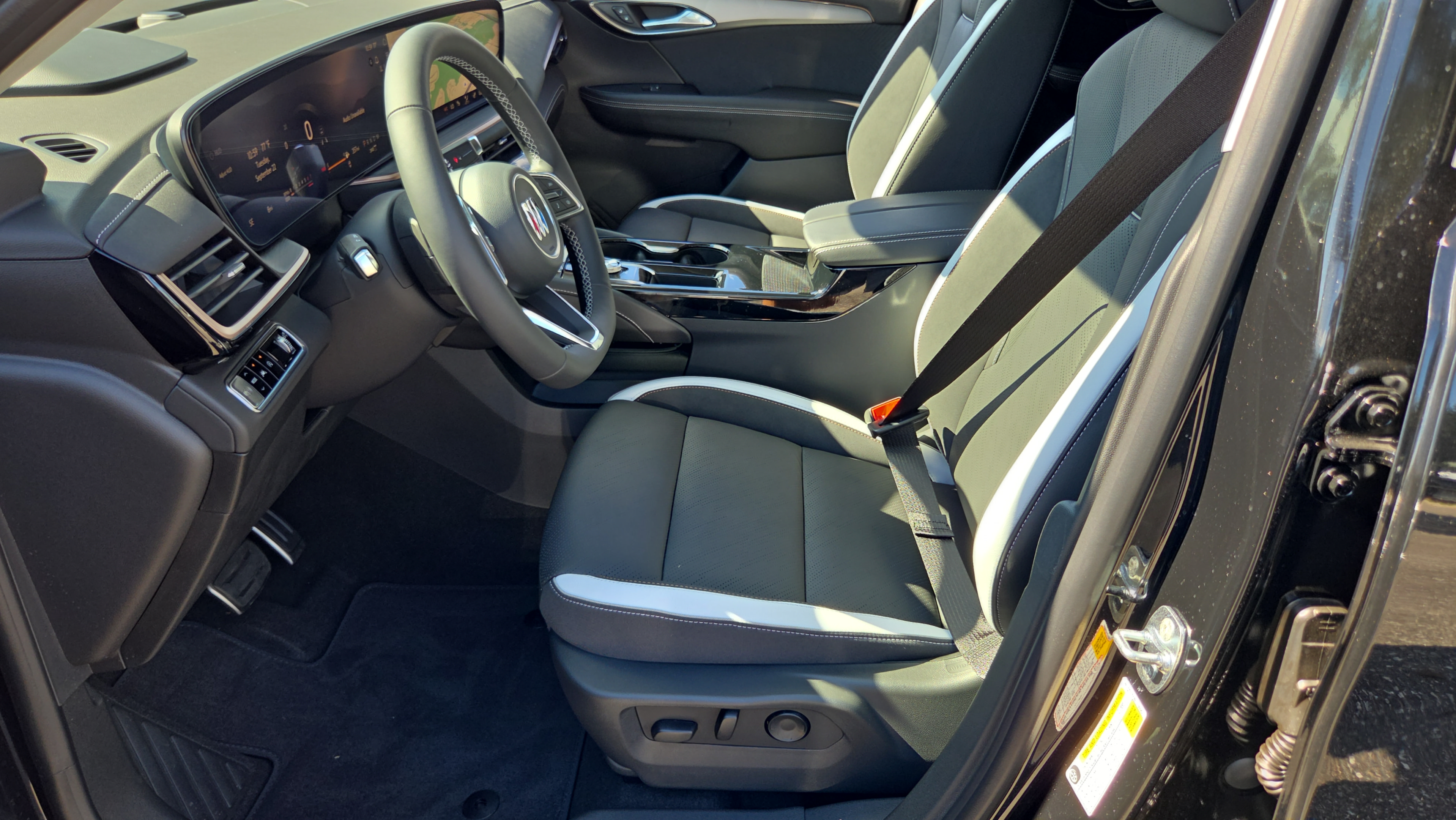 New 2026 Buick Envision Sport Touring AWD/4WD image 9