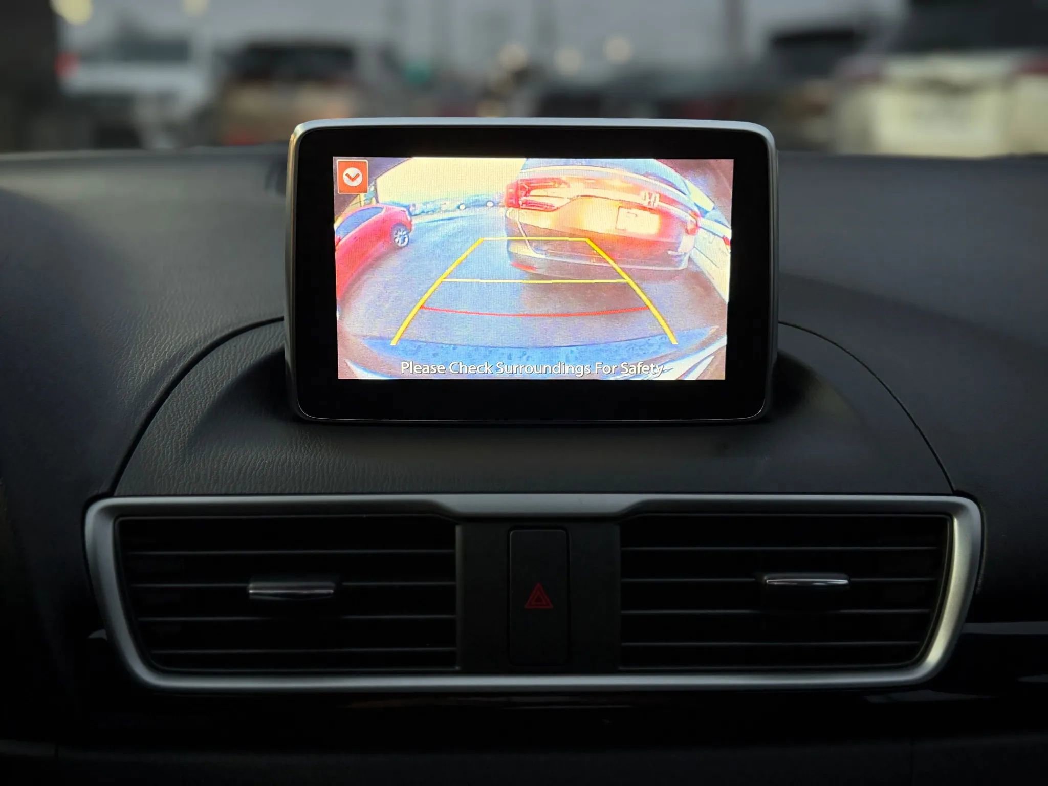 Used 2015 MAZDA MAZDA3 i Touring image 15