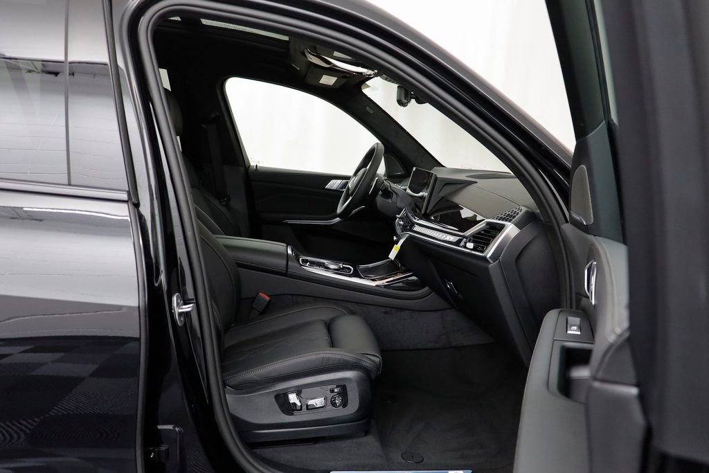 New 2026 BMW X7 xDrive40i w/ M Sport Package image 20