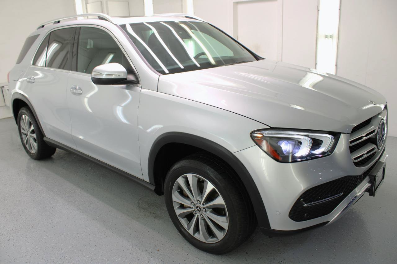 Used 2020 Mercedes-Benz GLE 350 4MATIC w/ Premium Package image 11