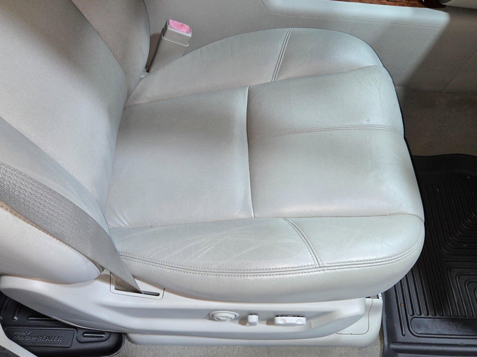 Used 2008 Chevrolet Avalanche LTZ w/ LTZ Preferred Equipment Group image 92