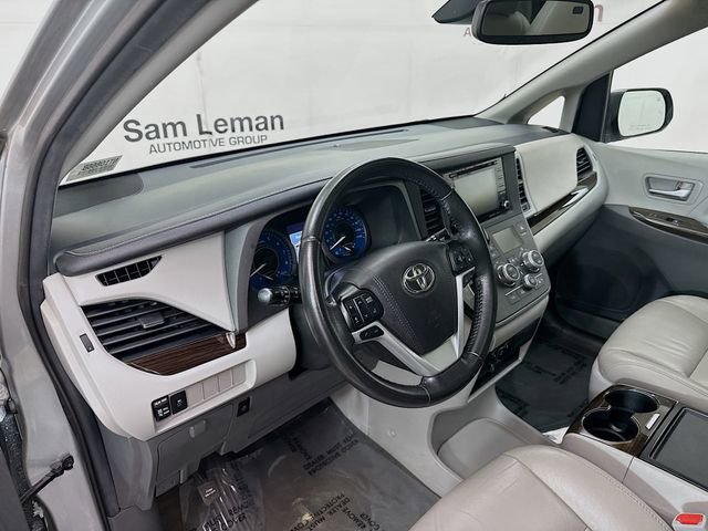 Used 2020 Toyota Sienna XLE FWD image 9