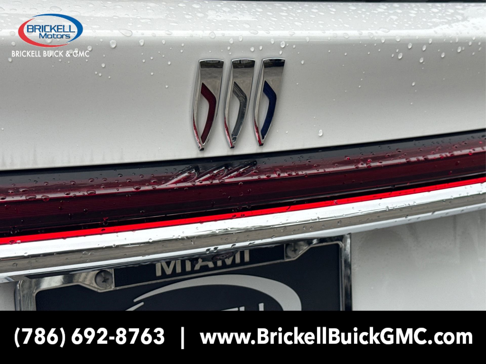 New 2025 Buick Enclave Avenir image 16