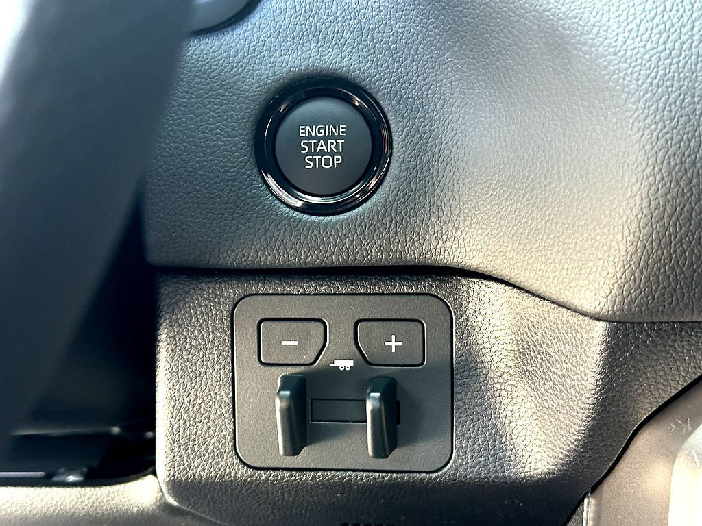 New 2026 Toyota Tundra Limited AWD/4WD image 13