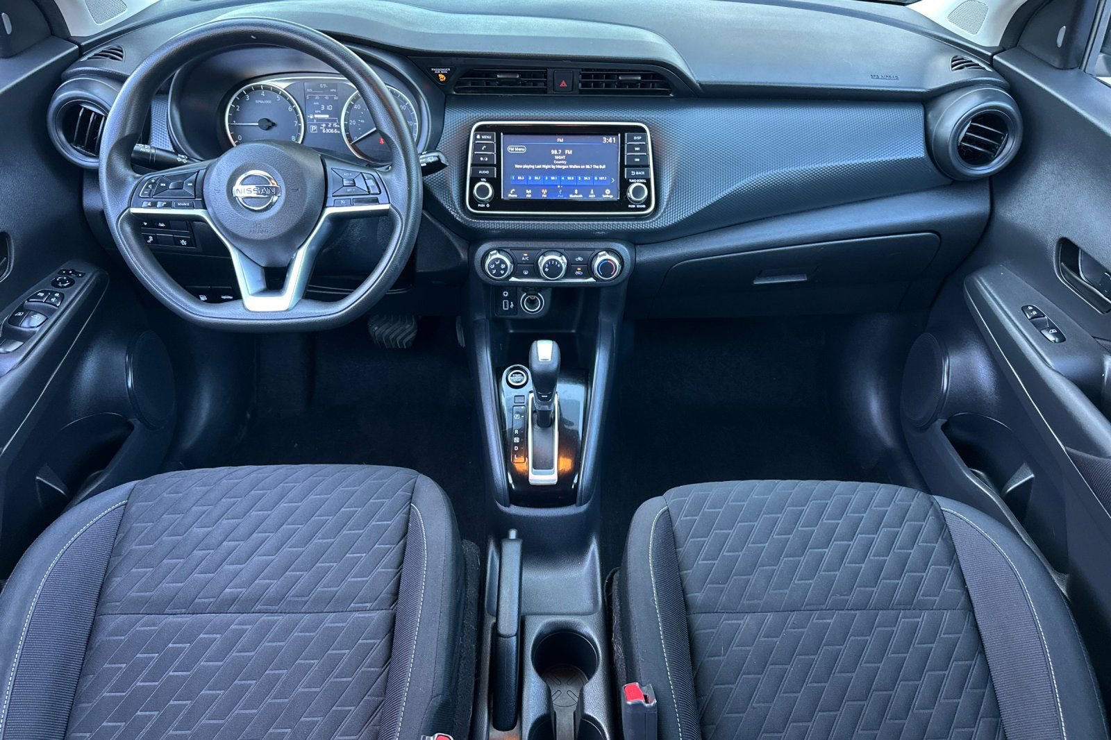 Used 2021 Nissan Kicks S FWD image 13