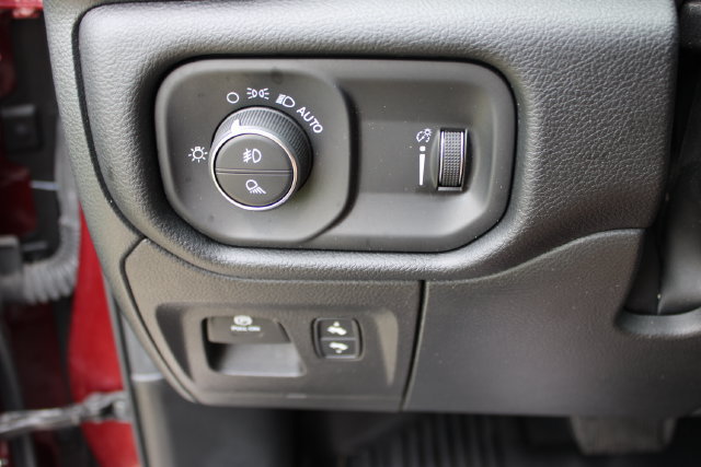 Used 2022 RAM 1500 Big Horn AWD/4WD image 15