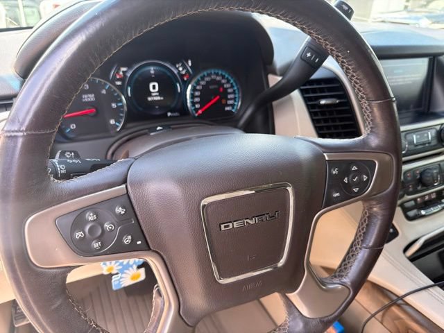 Used 2019 GMC Yukon Denali w/ Denali Ultimate Package RWD image 15
