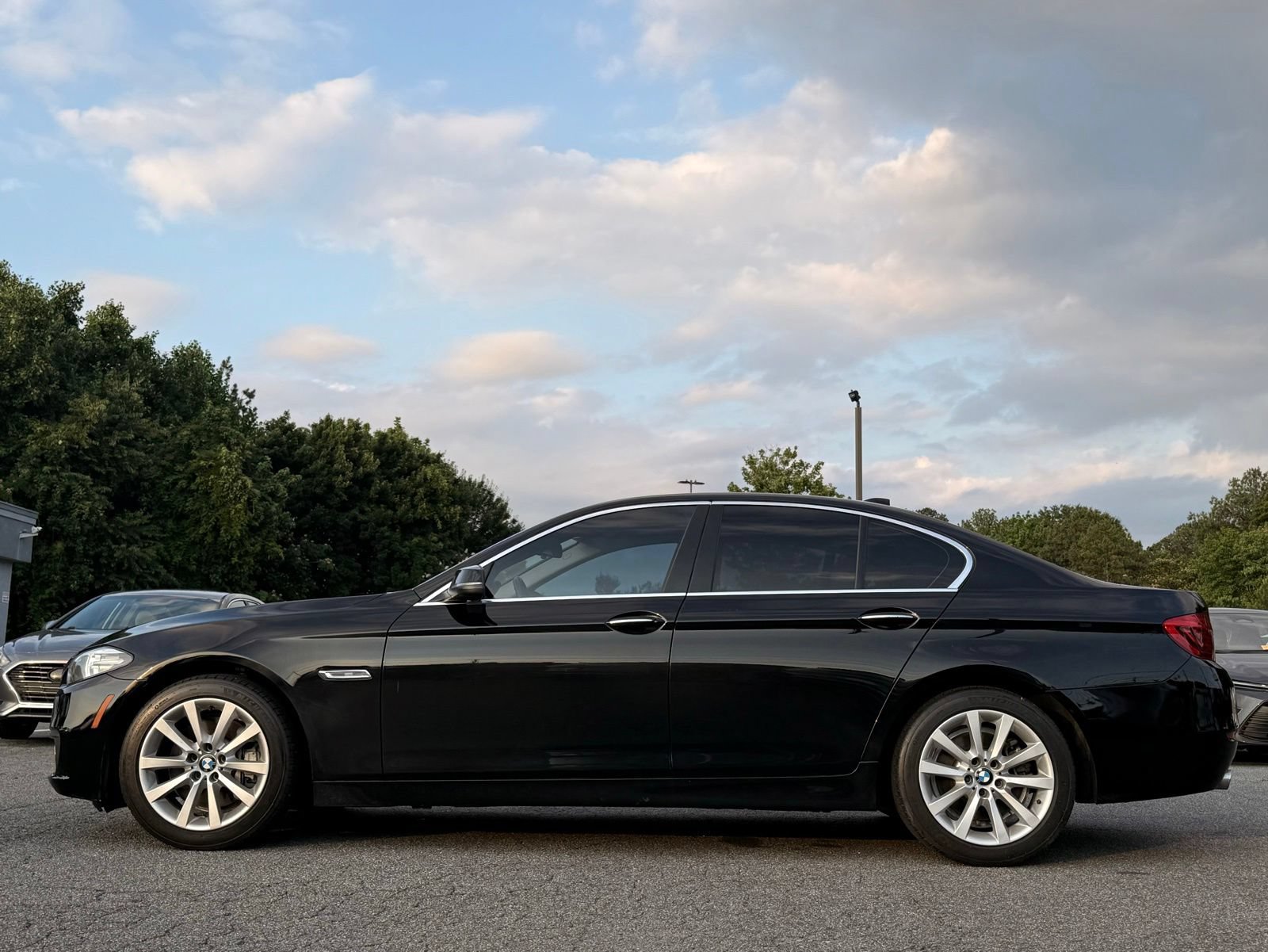 Used 2016 BMW 535i Sedan RWD image 2