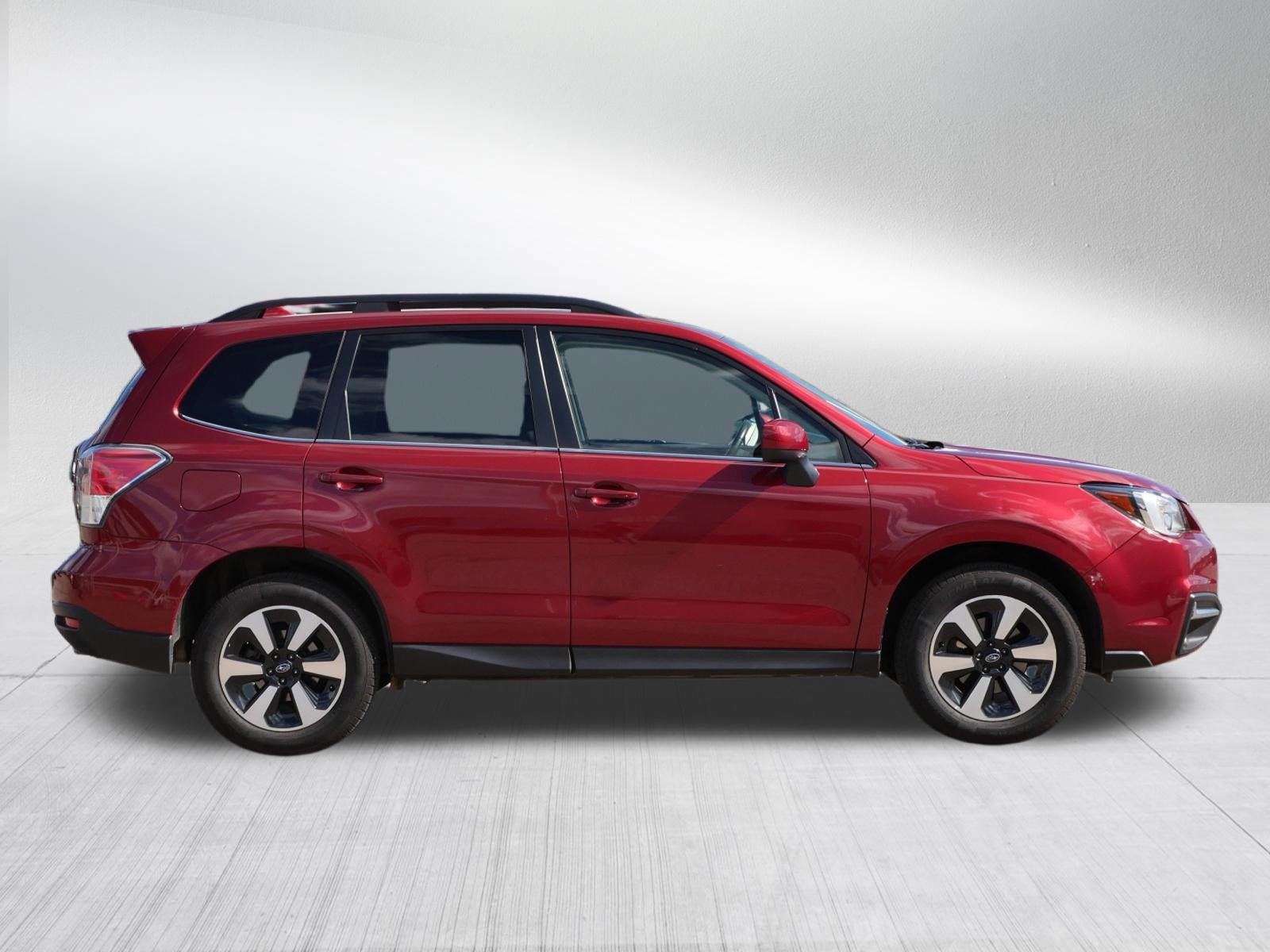 Used 2018 Subaru Forester 2.5i Limited w/ Popular Package #2 AWD/4WD image 8